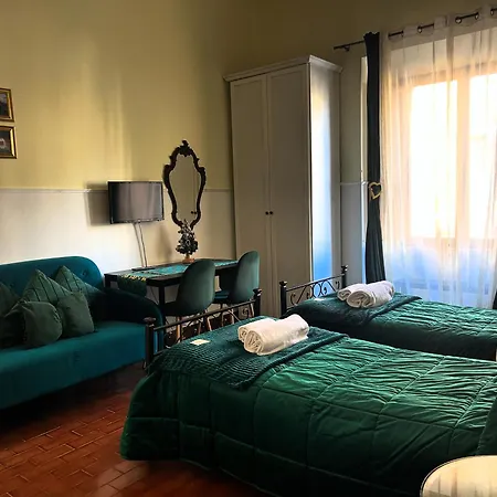 Guest house Glam Sm Maggiore 3*