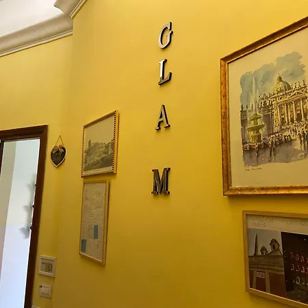 Glam Sm Maggiore 3*