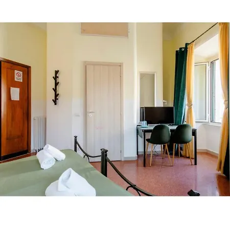 Guest house Glam Sm Maggiore 3*